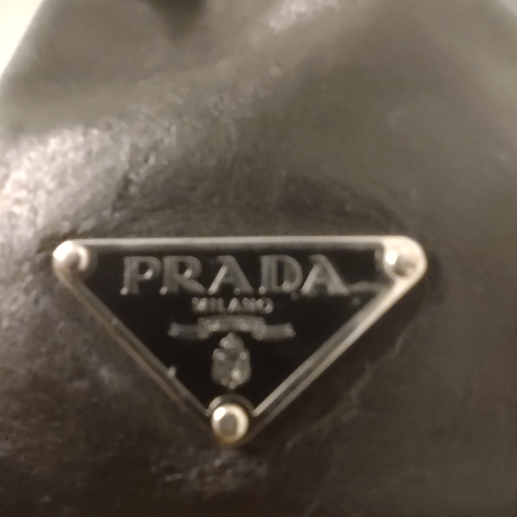 Prada Authentic  Leather Shoulder Bag - Picture 6 of 16